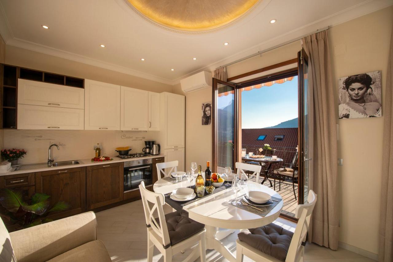 Donna Sofi Holiday House Аджерола Екстер'єр фото